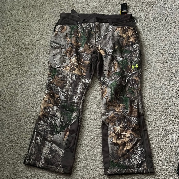 NWT Men’s Under Armour Stealth Fleece Hunting Pants Green Camouflage Size 42x32 - Picture 2 of 16